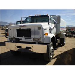 GMC TOPKICK 2000 GALLON S/A WATER TRUCK, s/n 1GDL7D1YXKV506389:
