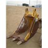 Image 1 : 30in EXCAVATOR BUCKET W/TEETH