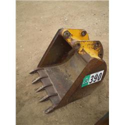 30in BACKHOE BUCKET FOR JOHN DEERE