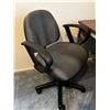 Image 2 : Office Deck & Chair
