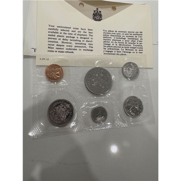 Royal Canadian mint uncirculated coin set 1971