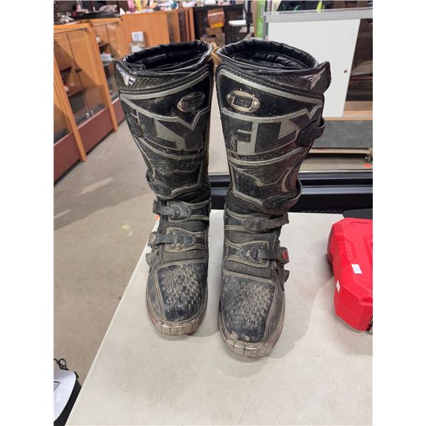 Dirtbike boots size 12