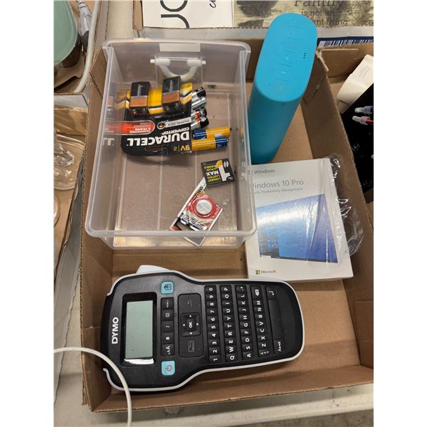 Demo and batteries and speaker