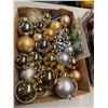 Image 1 : Christmas ornaments