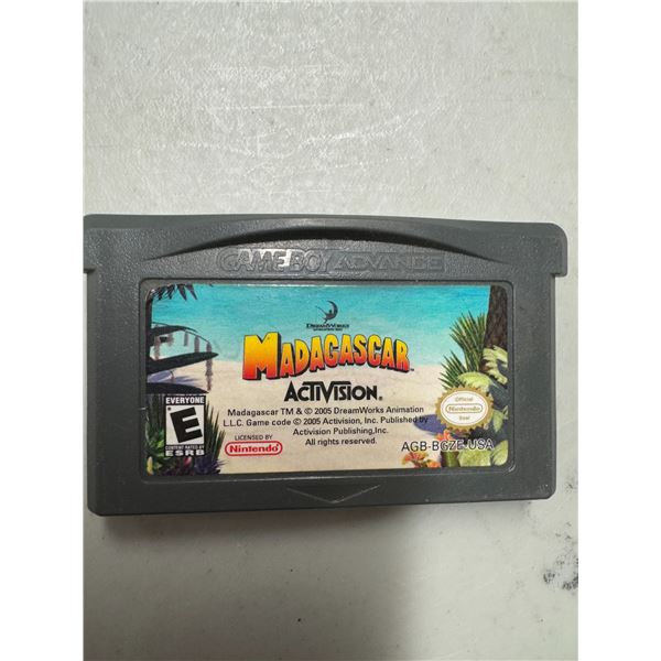 Game boy advanced Madagascar game
