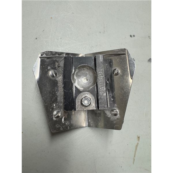 Columbia   drywall tool