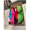Image 1 : Bras assorted size 34D Ish