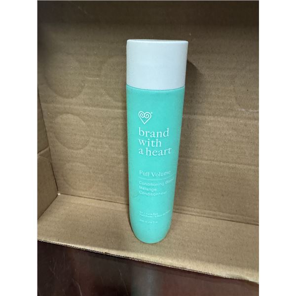 Brand with a heart conditioning blend