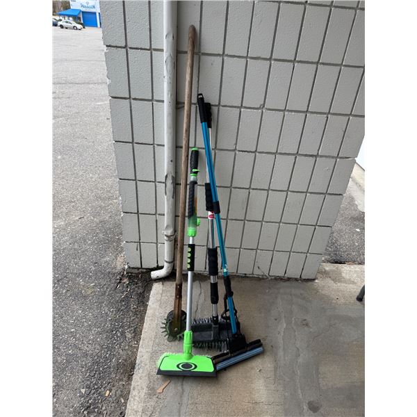 wash brushes and other items