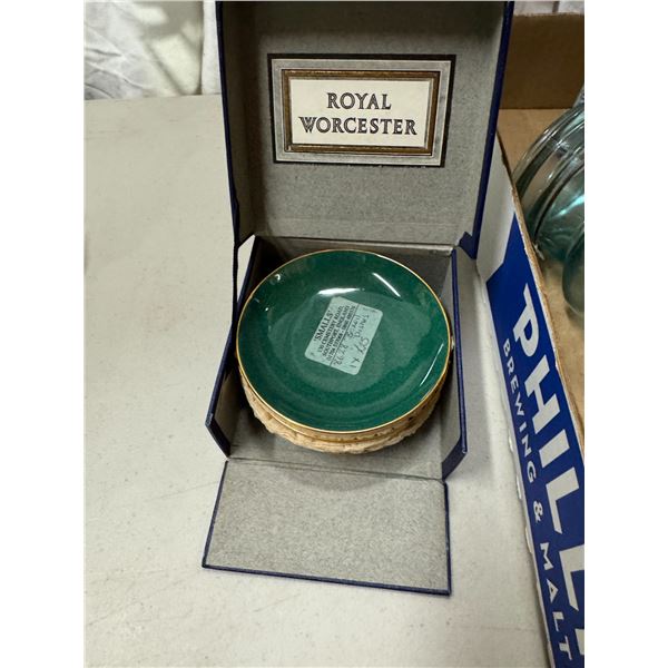 Brill Worchester, small dishes