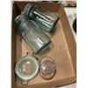 Image 1 : Glass canning jars