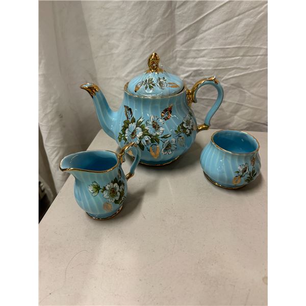 Sadler teapot, cream and sugar