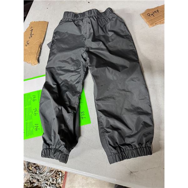 Oshkosh pants 3t
