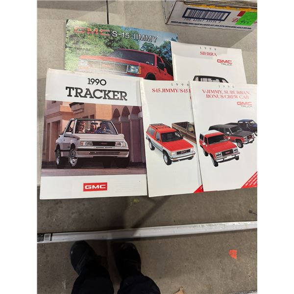 Vehicle advertisements