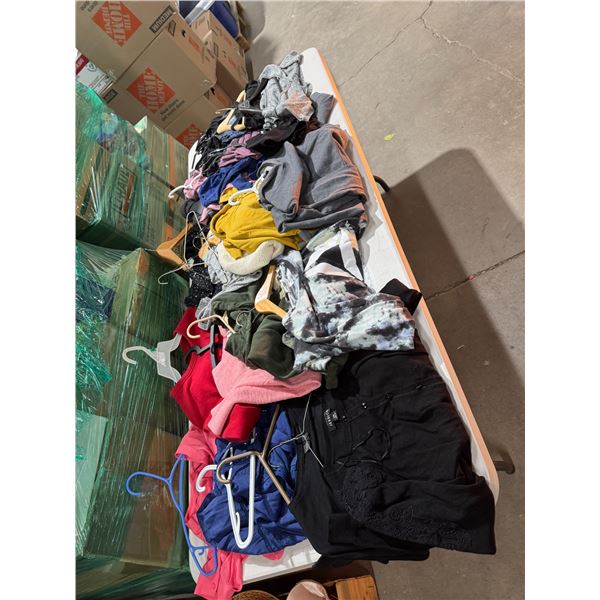 Assorted  clothing lot assorted sizes