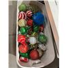 Image 1 : Christmas balls