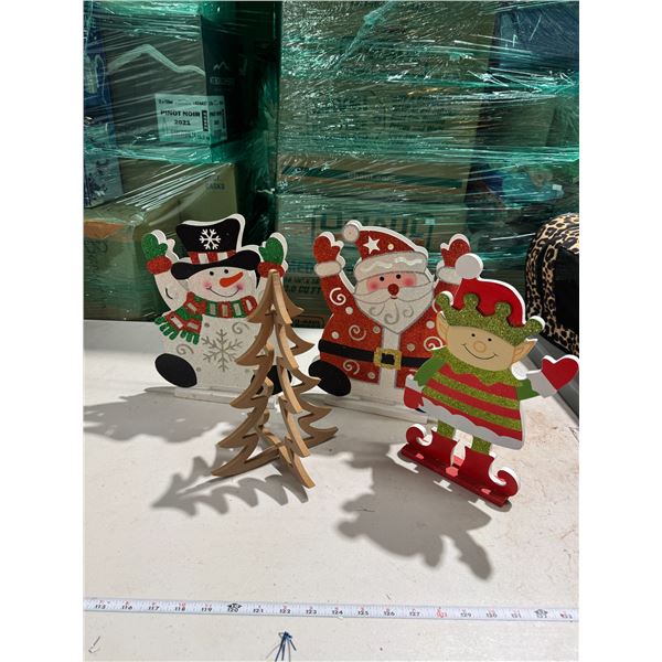 Christmas decor, snowman Santa and elf entry