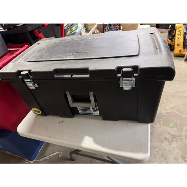 Sterilite  rolling storage case