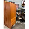 Image 1 : Cabinet with keys 31 1/2" x 16" x 75" tall