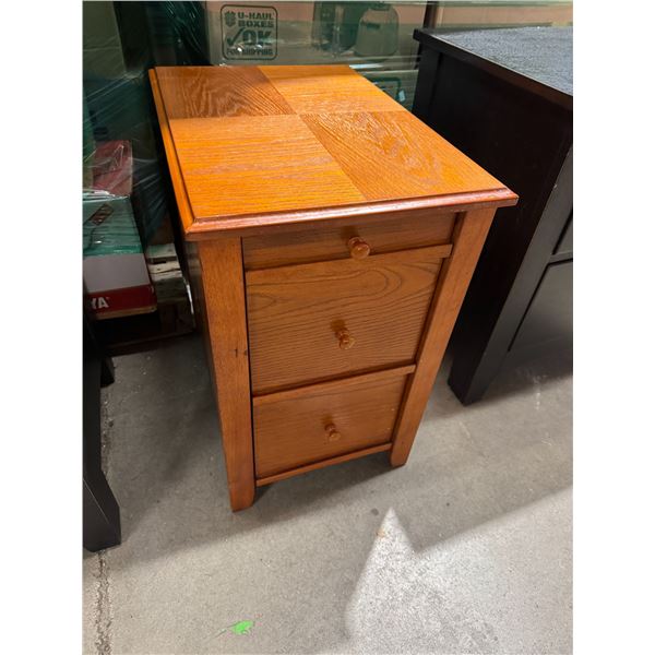 Side table with pullout tray measures 15" x 21 1/2" x 24" tall