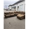 Image 2 : Lazyboy Sectional recliner