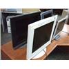 Image 1 : 2 19" Lcd Flat Panel Monitor