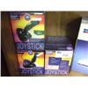 Image 1 : 3 Joysticks & DVD Player