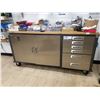 Image 1 : COFFRE. OUTILS SUR MASTERCRAFT SUR ROUES 60" X 20" X 37.5"