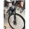 Image 24 : LOT DE 5 VELO ÉLECTRIQUES POUR PIÈCES