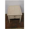 Image 2 : *Wooden End Table w/Drawer - 21.5'' x 26.5'' x 21''