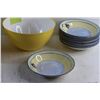 Image 3 : (3) Plastic Salad Bowls & (10) Tranquility Brand Ceramic Bowls