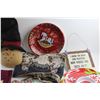 Image 2 : Towels, Christmas Decor, Serving Platter and Misc.