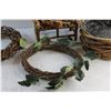 Image 5 : Wreaths, Basket and Wooden Decor