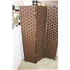 Image 2 : *Foldable Wicker Like 3 Panel Room Divider, 15.5'' x 67''