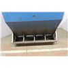 Image 3 : *Large Plastic Feeder, 34'' x 11.5'' x 36'' ..