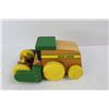 Image 4 : Wooden John Deere Kids Combine Toy