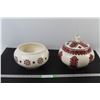 Image 1 : (2) Christmas Cookie Jars - One With Lid One Without