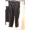 Image 2 : (2) Men's Medium T-Shirts & Medium Active Pants