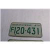 Image 2 : Pair of 1970 Saskatchewan Farm License Plates