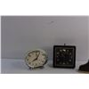 Image 3 : (3) Vintage Desk Clocks - As Is