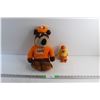 Image 1 : A&W Bear and Chubby Chicken Plush Toys