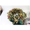 Image 2 : (3) Wreaths