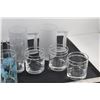 Image 3 : (13) Glass Cups, (2) Coors Light Mugs