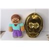 Image 2 : Minecraft Stuffie, C3PO Tin, Various Figurines