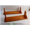 Image 1 : (2) Wooden Shelves