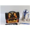 Image 3 : Star Wars Encyclopedia, Lunch Box and Toys