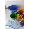Image 2 : Lot Of Kids Beach/ Sand Toys, (2) Sand Pails, Inflatable Beach Ball, Spiderman Boogie Board, Misc.