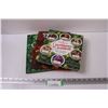 Image 1 : (3) Hardcover Christmas Cook Books