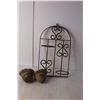 Image 3 : Metal Outdoor Plant Holder 17.25" Tall