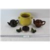 Image 1 : Assorted Ceramics (2 Teapots, Winnipeg "Red River Cart" Ashtray, Salt & Pepper Shaker Hens, Soup Pot